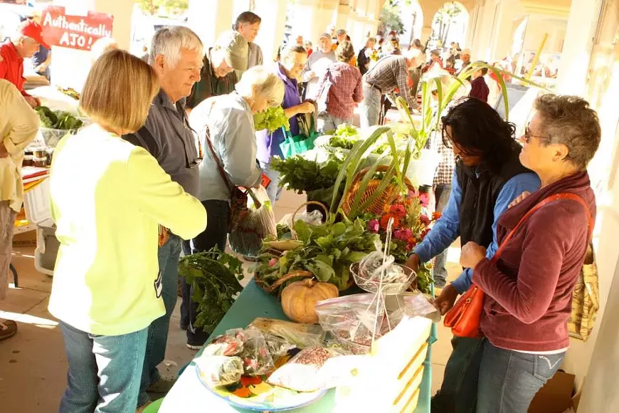 Ajo Artisans set up at Mercado