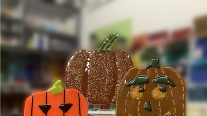 Image: Annual Autumn Glasscraft (Fused)