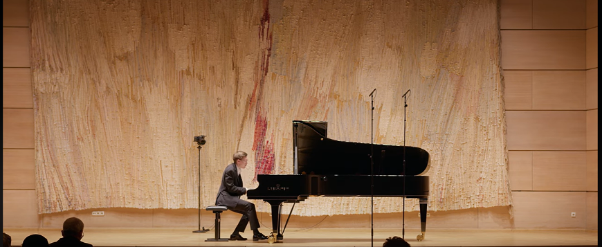 Award-winning Ukrainian Pianist, Roman Fediurko