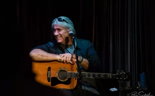 Image: Troubling Sounds: Schaffer brings sounds of Mexico to the stage