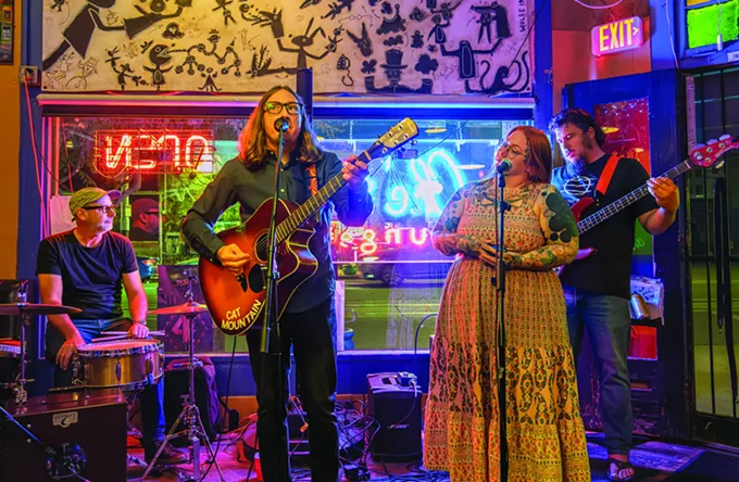 Folk Rock Vibes: Jon Frailey plays Oro Valley Summer Concert Series