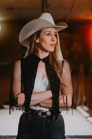 Image: Women of Americana